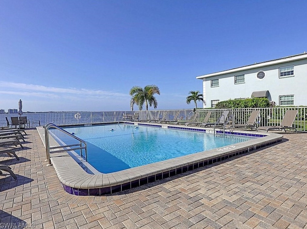 3342 N Key Dr #l1, Fort Myers, FL 33903