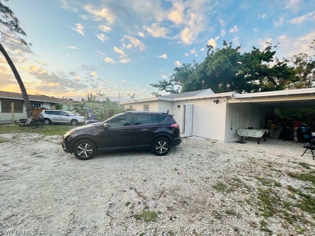 110 4th St, Fort Myers, FL 33907