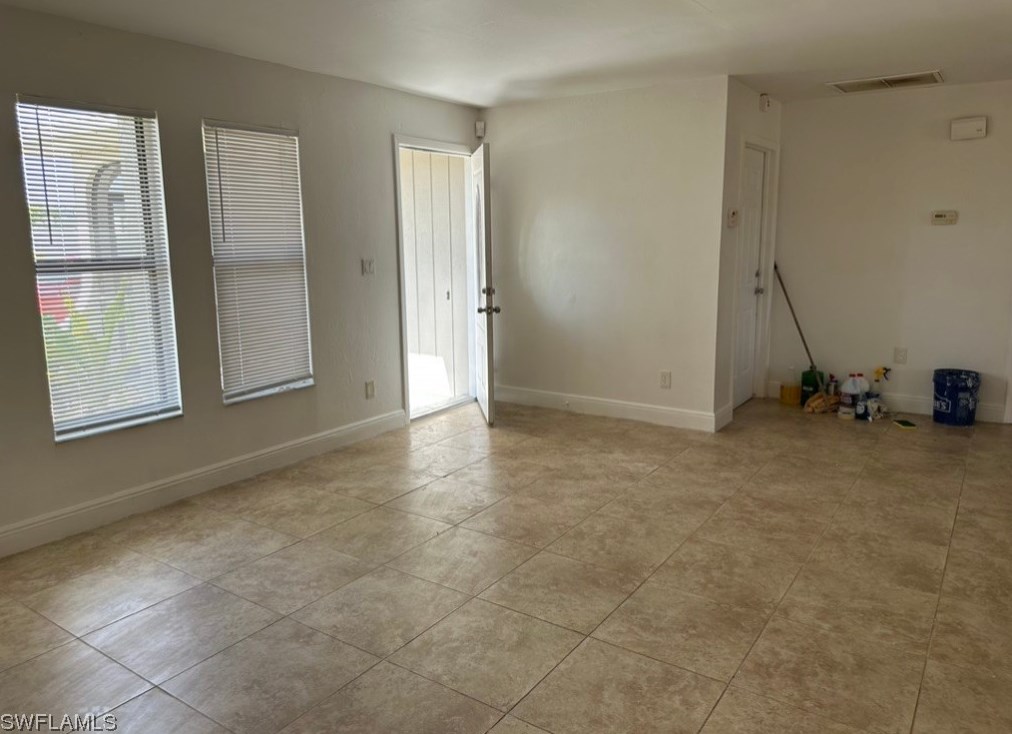103 Sw 12th St, Cape Coral, FL 33990