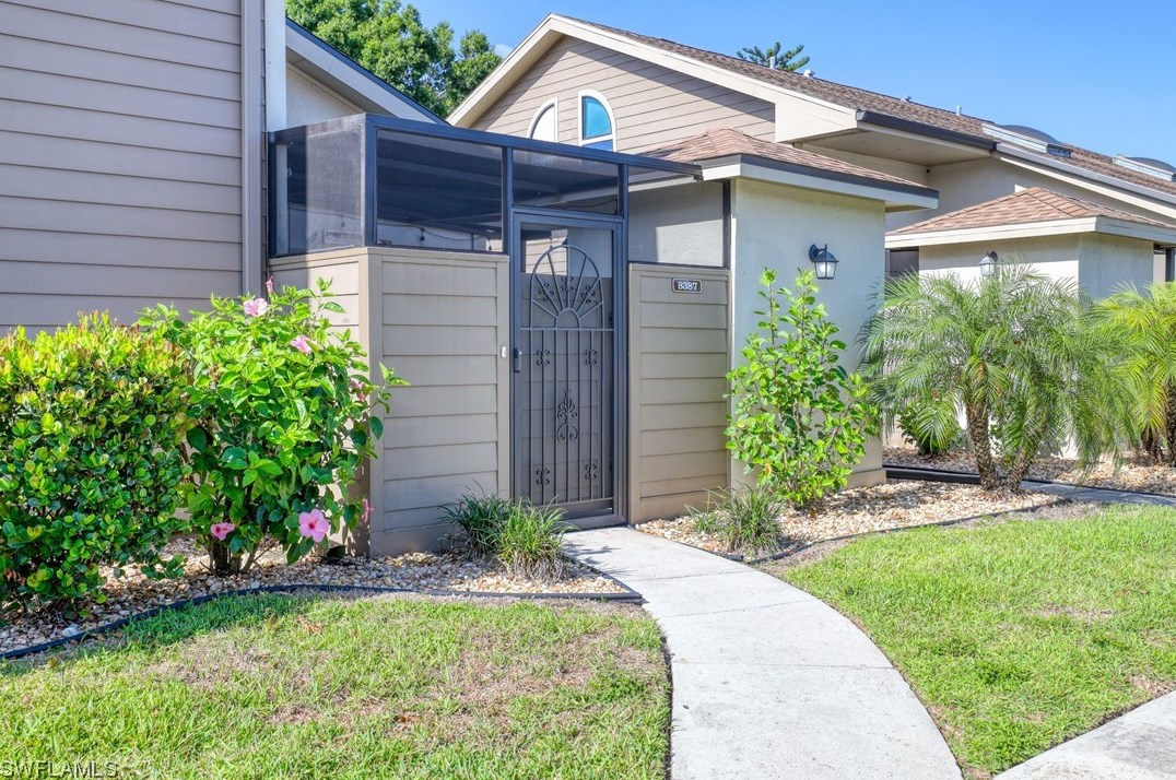 8387 Haven Ln, Fort Myers, FL 33919-8194