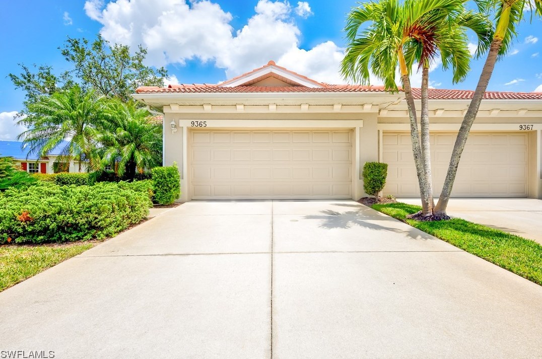 9365 Aviano Dr, Fort Myers, FL 33913-8194