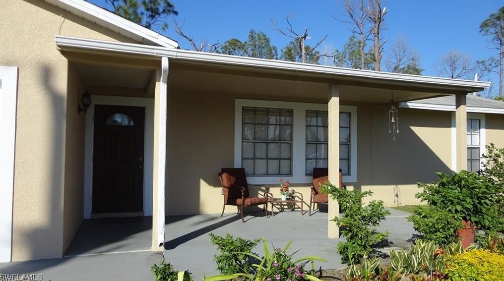 2710 Rena Ln, Lehigh Acres, FL 33971