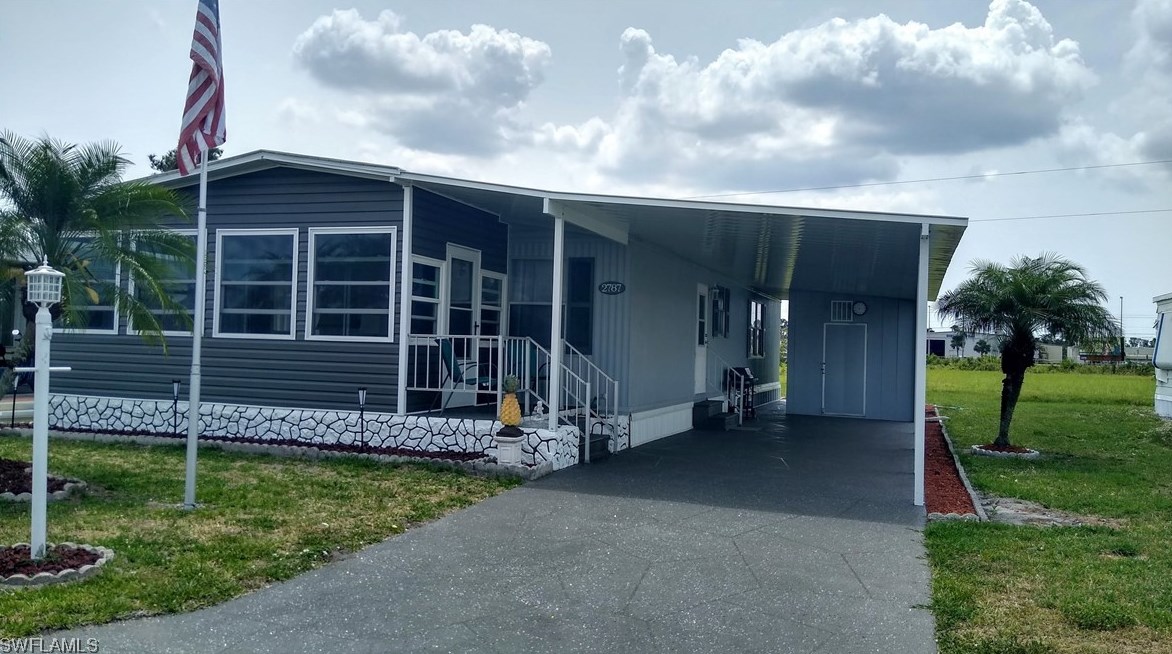 2787 Breezewood Dr, Fort Myers, FL 33917-1878