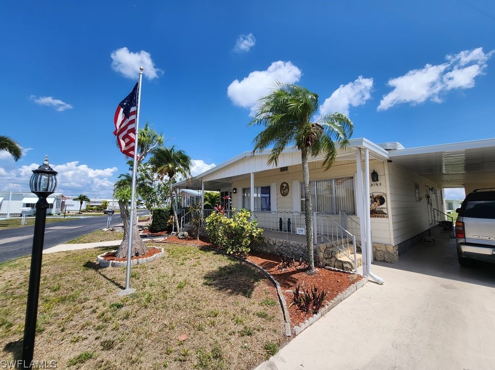 3195 Mercury Ln, Fort Myers, FL 33903-1109
