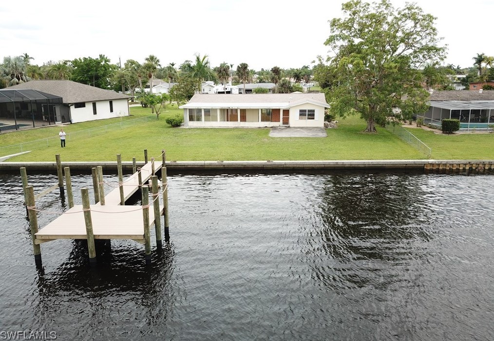 13826 River Forest Dr, Fort Myers, FL 33905-1823