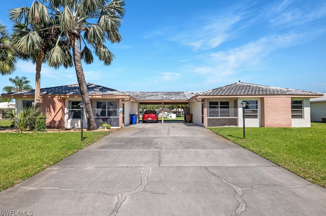 210 Oakmont Pkwy, Lehigh Acres, FL 33936