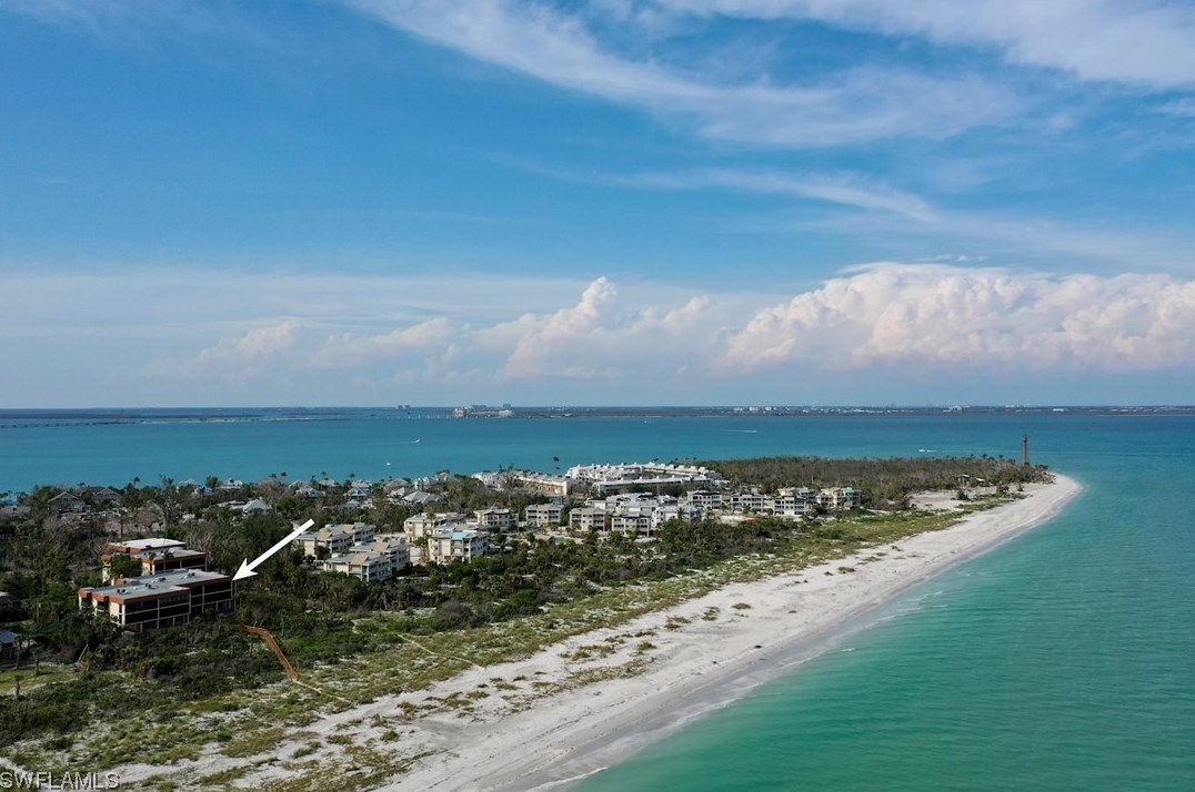 303 Periwinkle Way #121, Sanibel, FL 33957