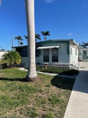 12120 Cactus Dr, Fort Myers, FL 33908-2482
