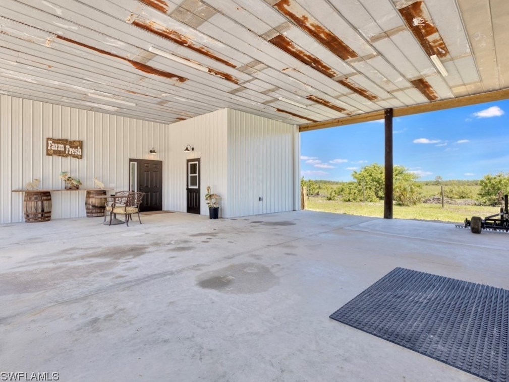 18731 Fichters Creek Ln, Alva FL  33920-3232 exterior