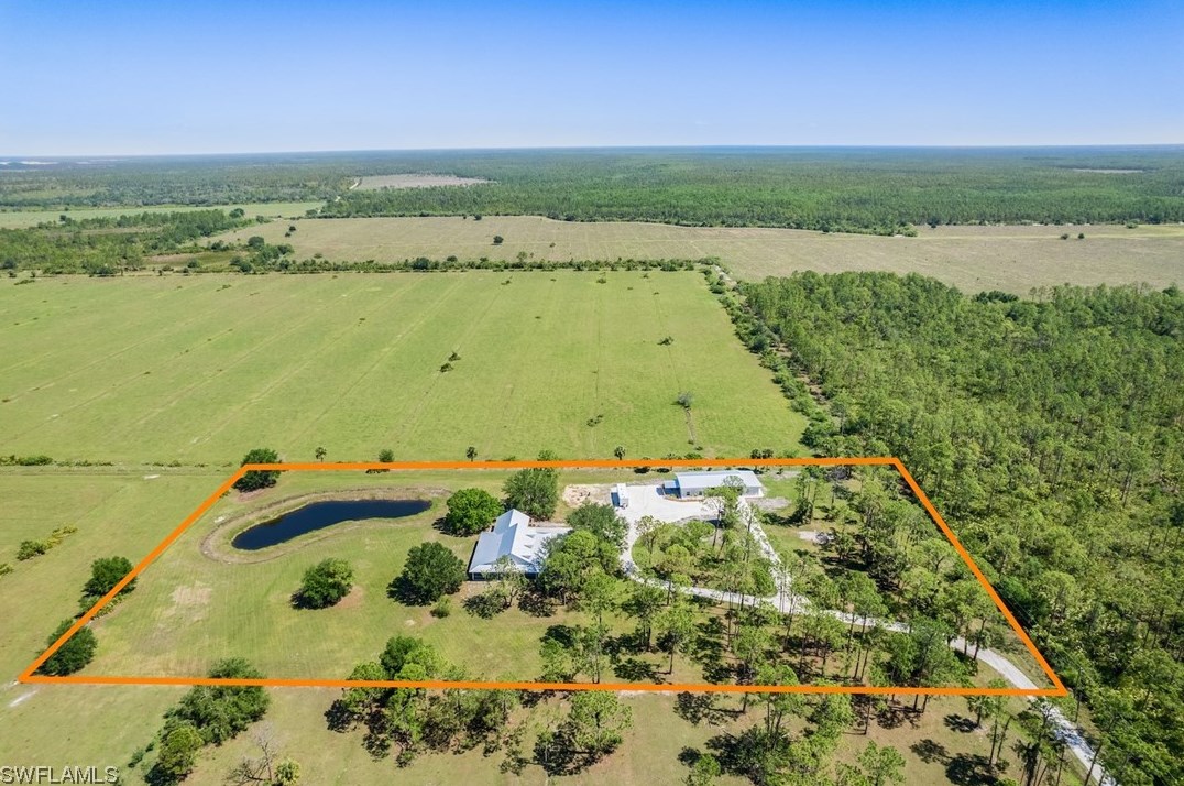 18731 Fichters Creek Ln, Alva, FL 33920
