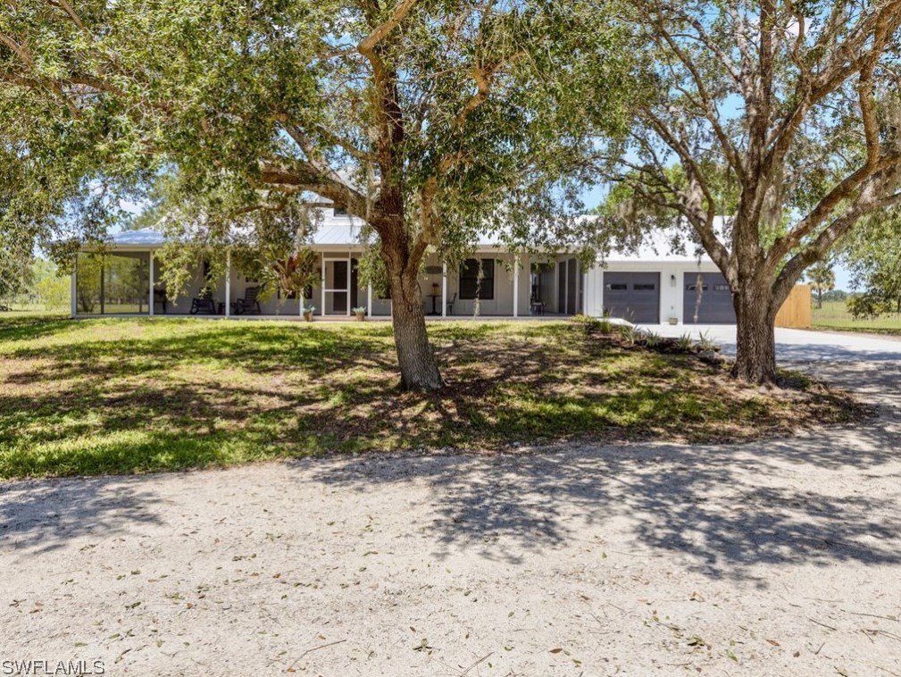 18731 Fichters Creek Ln, Alva FL  33920-3232 exterior