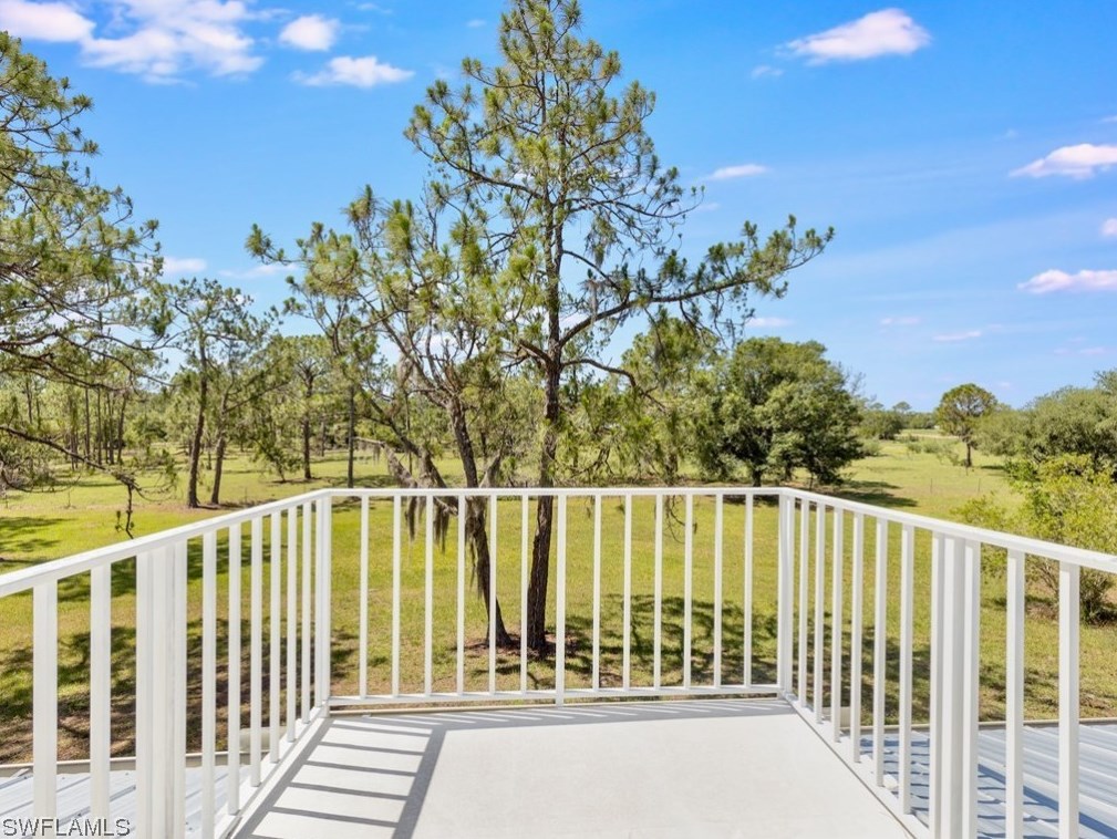 18731 Fichters Creek Ln, Alva FL  33920-3232 exterior