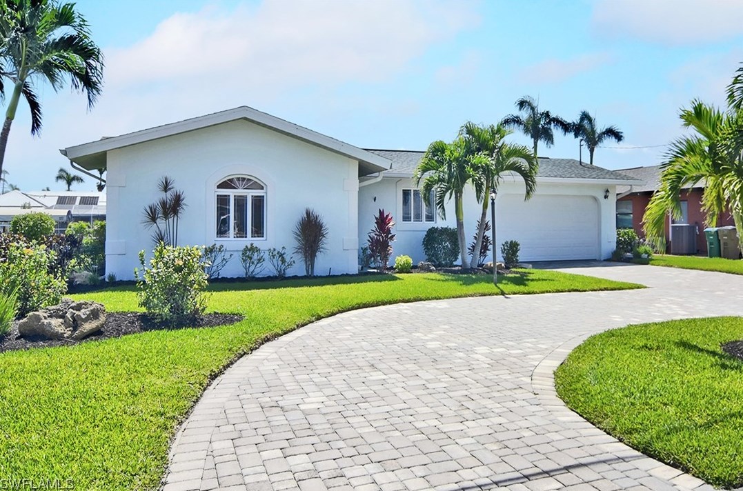 4821 Pelican Blvd, Cape Coral, FL 33914-8505