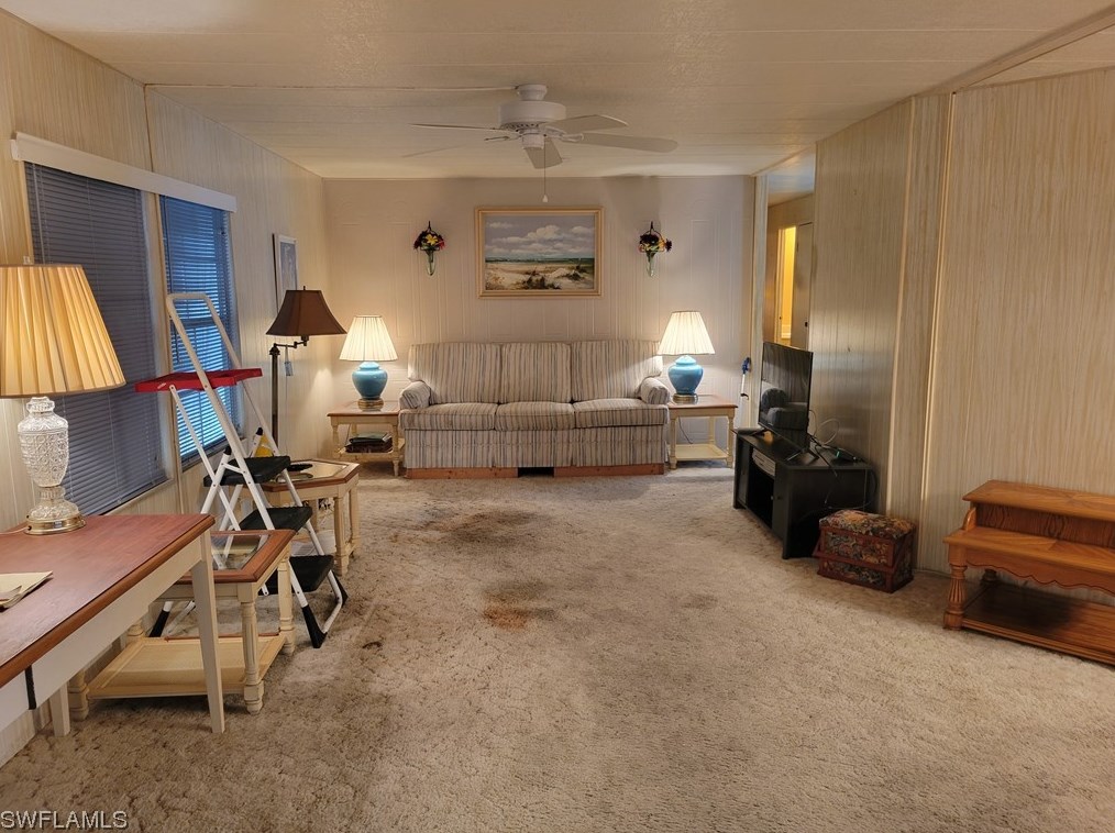 358 Nicklaus Blvd, Fort Myers, FL 33903