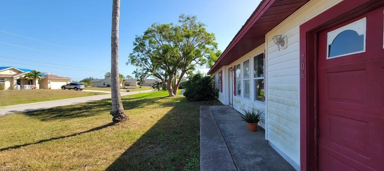706 Sw 31st St, Cape Coral, FL 33914