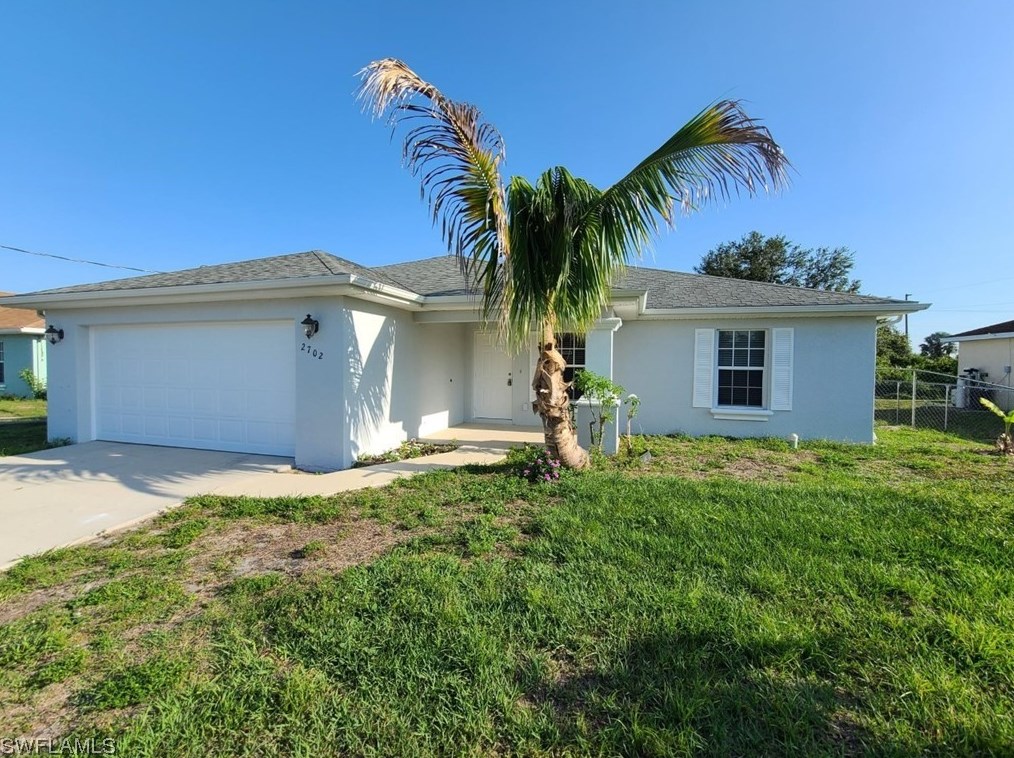 2702 58th St W, Lehigh Acres, FL 33971