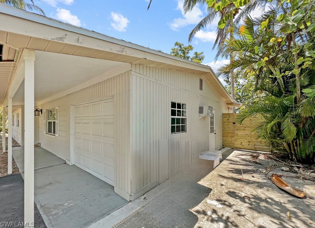1432 Collins Rd, Fort Myers, FL 33919