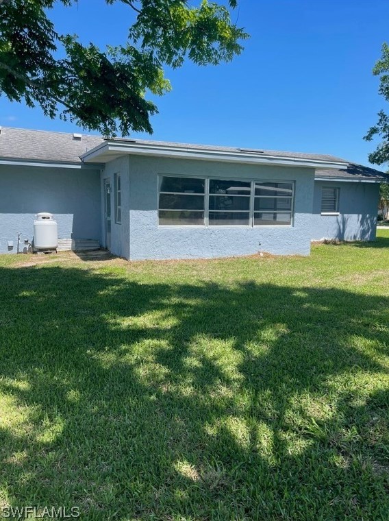 614 Grandview Ct, Lehigh Acres, FL 33936