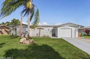 3117 16th Pl, Cape Coral, FL 33904-4082