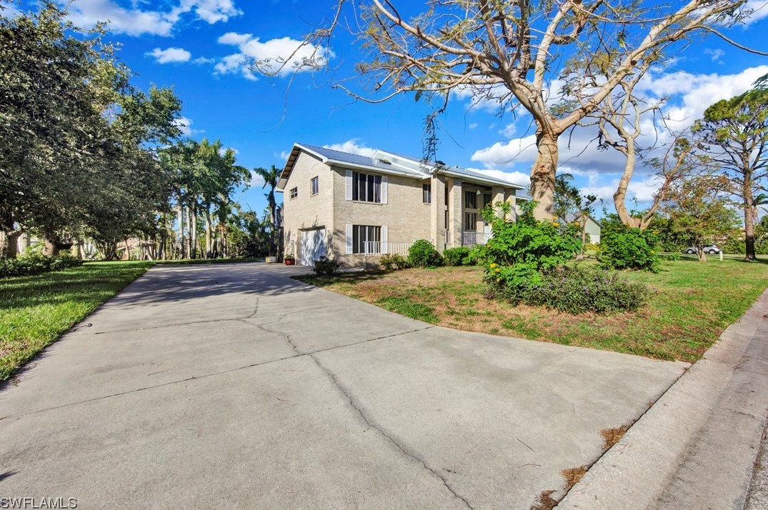 1226 Westfield Dr S, Fort Myers, FL 33919