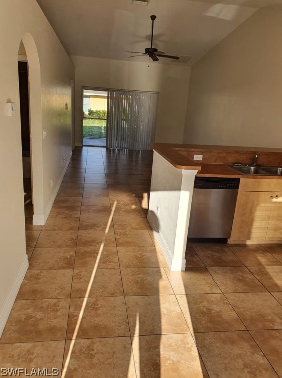 3625 Sw Santa Barbara Pl #1, Cape Coral, FL 33914