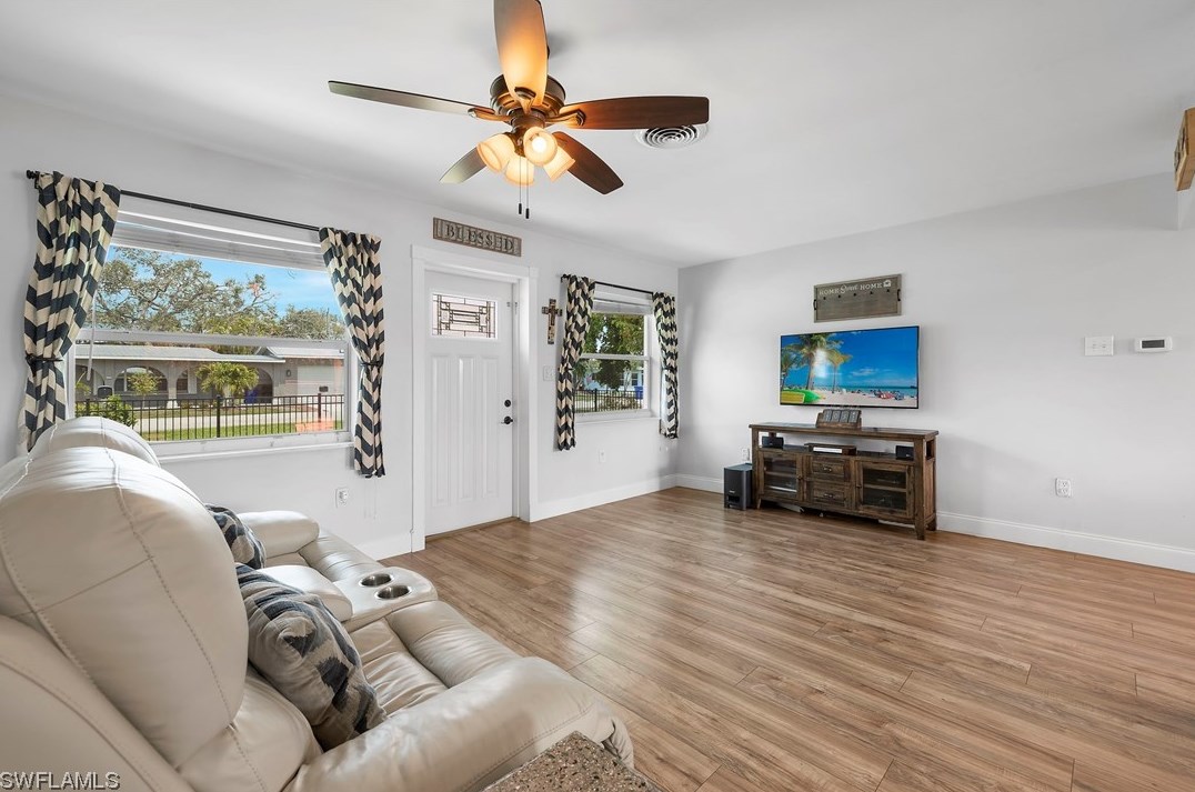 3832 Princeton St, Fort Myers, FL 33901-8533