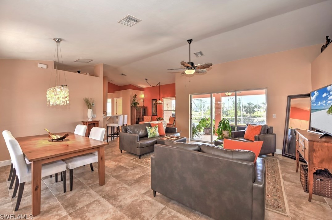 400 20th St, Cape Coral, FL 33990-2225