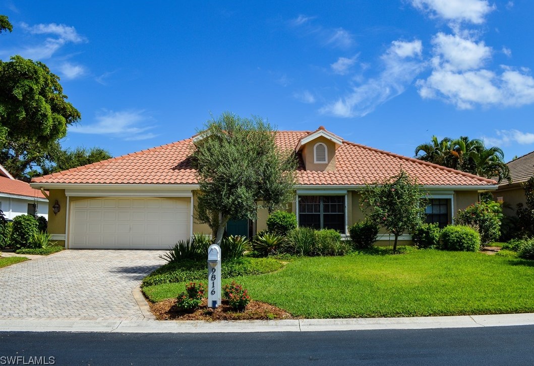 9816 Ensign Ct, Fort Myers, FL 33919-3175