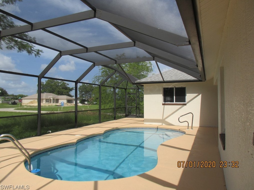 918 13th St, Cape Coral FL  33909-1411 exterior