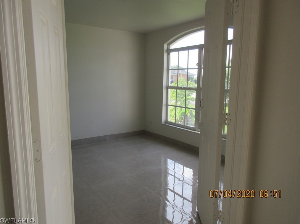 918 13th St, Cape Coral FL  33909-1411 exterior