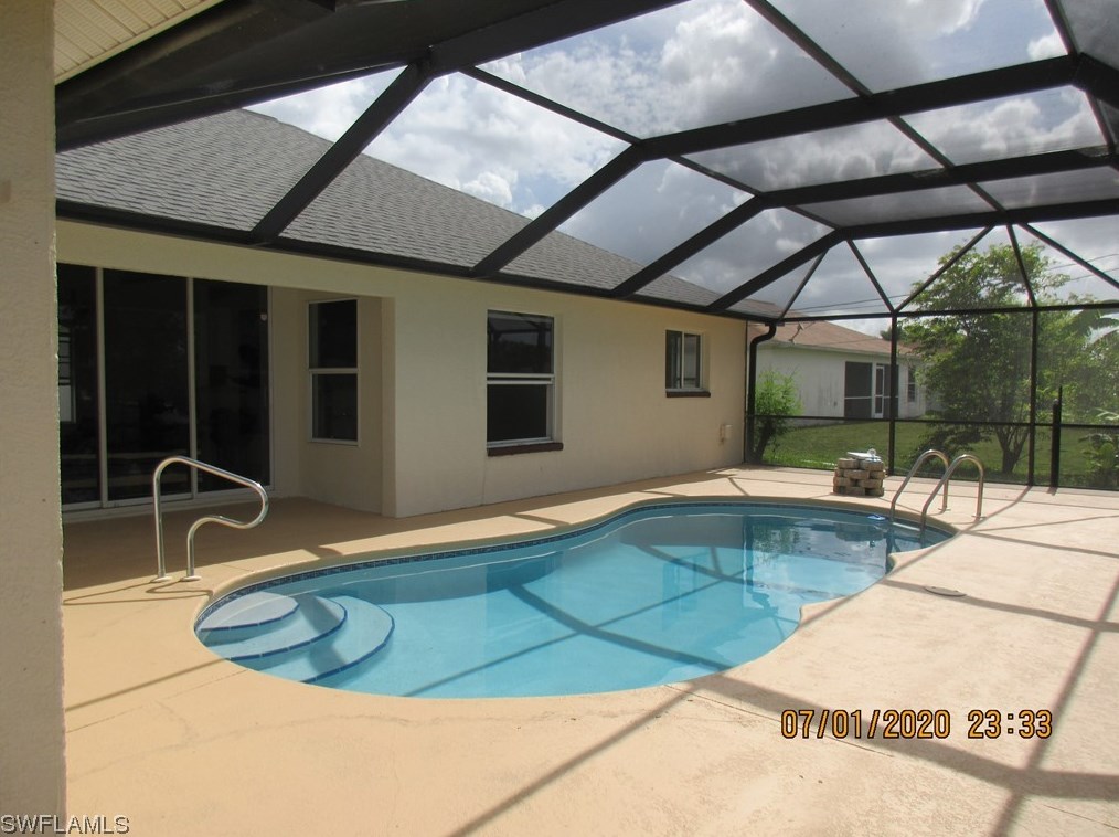 918 13th St, Cape Coral FL  33909-1411 exterior