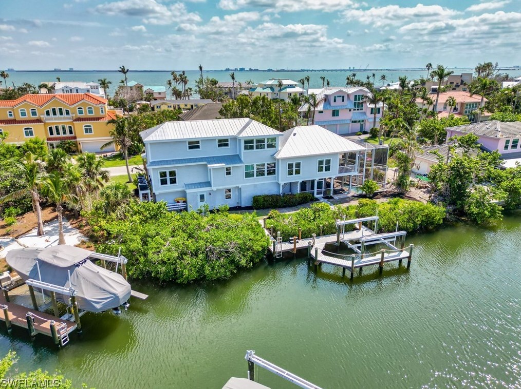 1511 Angel Dr, Sanibel, FL 33957