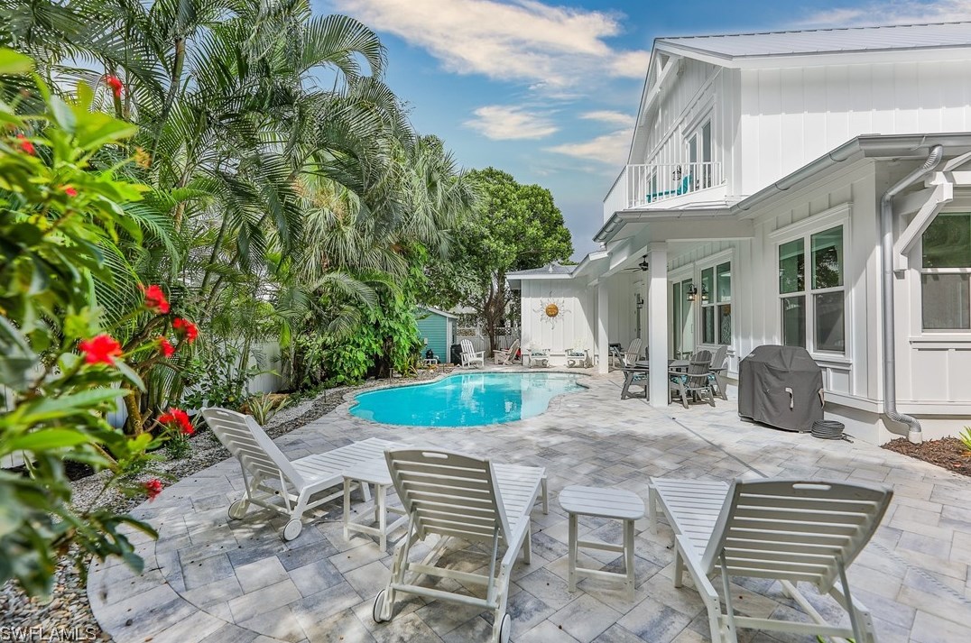 11461 Old Lodge Ln, Captiva, FL 33924