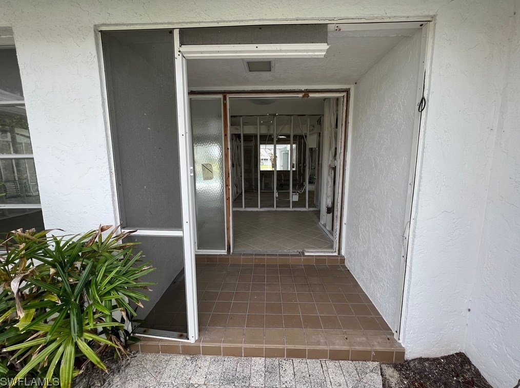 1251 Par View Dr, Sanibel, FL 33957