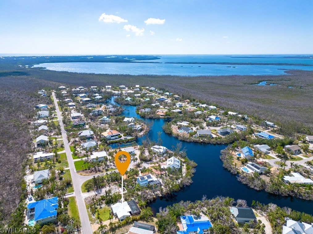 1643 Bunting Ln, Sanibel, FL 33957