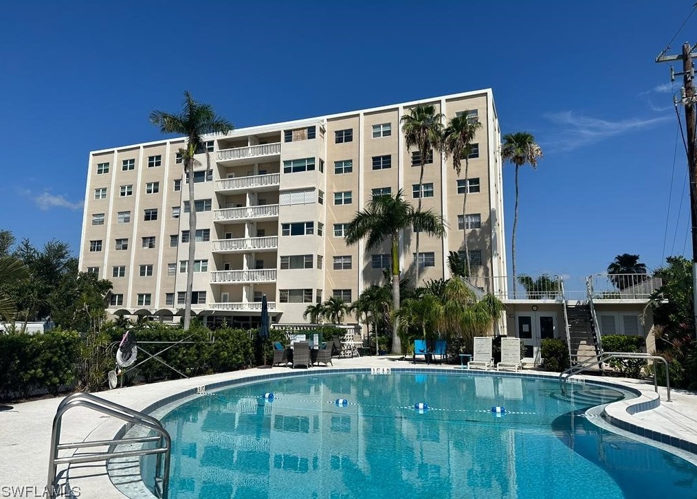 1900 Clifford St #407, Fort Myers, FL 33901