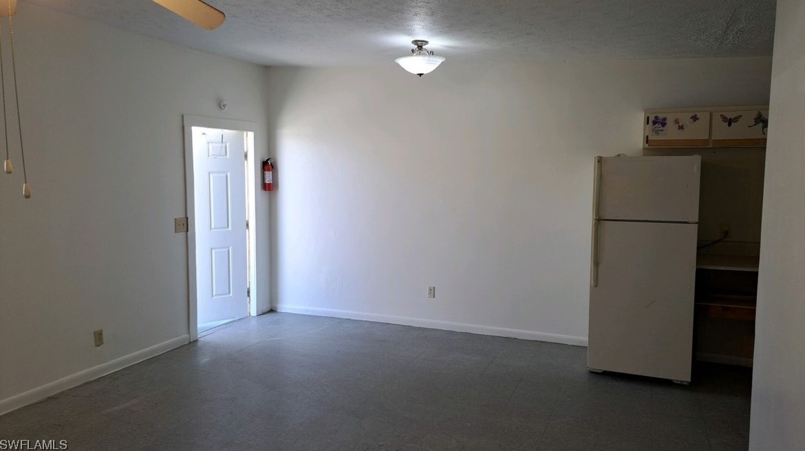 839 E Alverdez Ave #apt 2, Clewiston, FL 33440