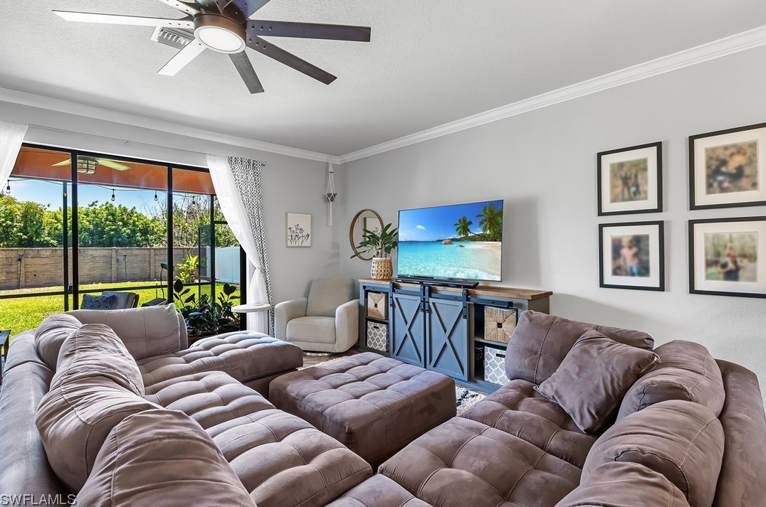 2810 Via Piazza Loop, Fort Myers, FL 33905-5563