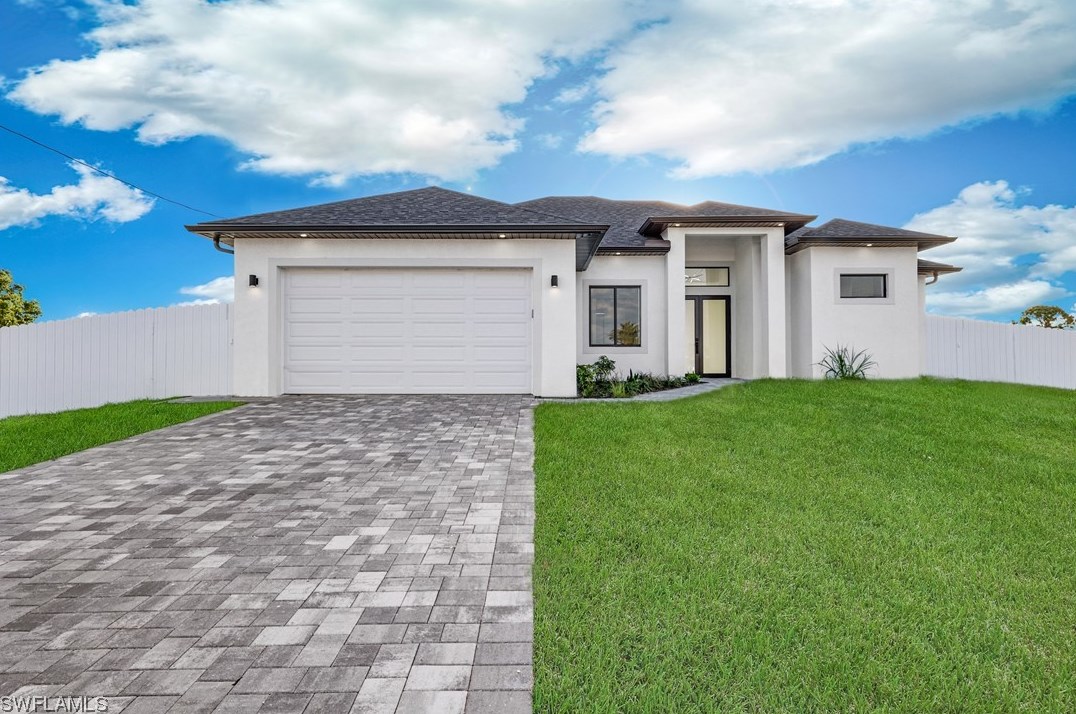 724 3rd Ave, Cape Coral, FL 33909-1901