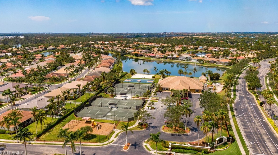 7935 Harmony Lake Ct, Fort Myers FL  33907-6806 exterior