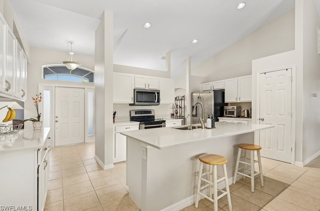 1203 21st Ave, Cape Coral FL  33990-1935 exterior