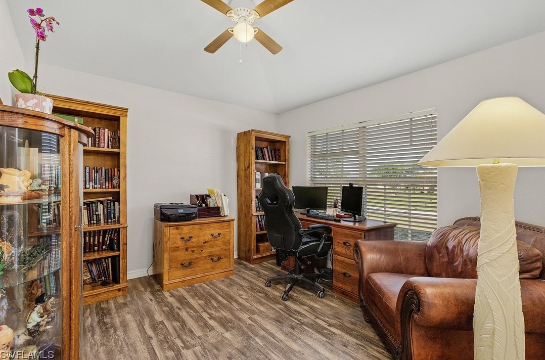 1203 21st Ave, Cape Coral FL  33990-1935 exterior