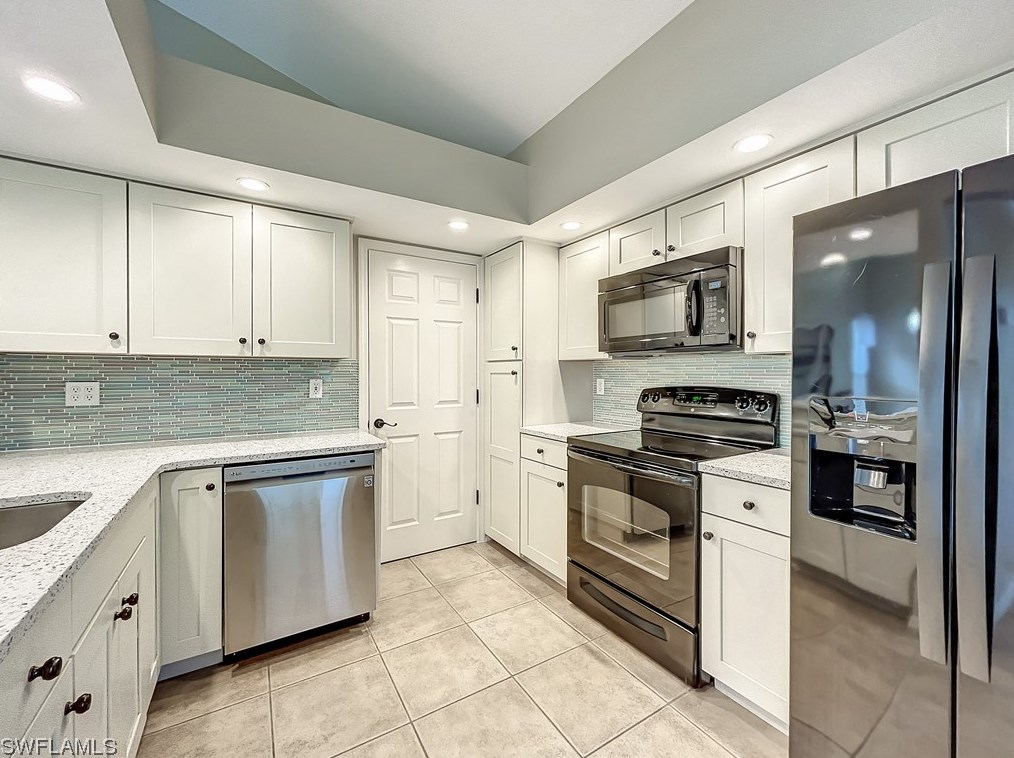 2151 Faliron Rd, Fort Myers FL  33917-6770 exterior