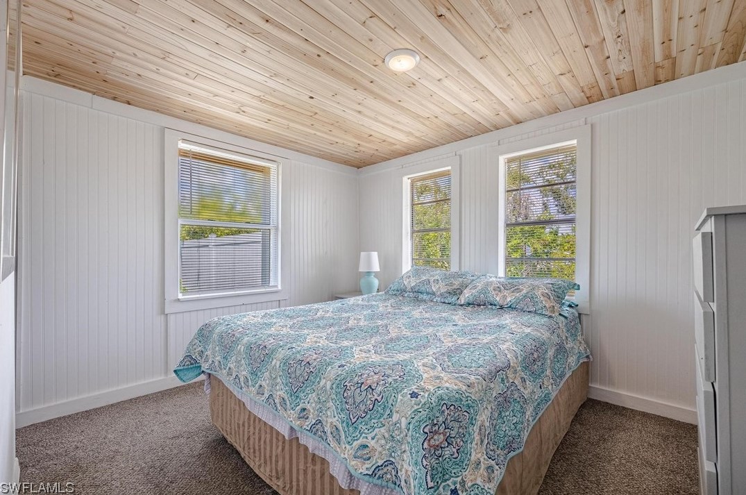 6417 Scott St, Punta Gorda FL 33950-3944 exterior