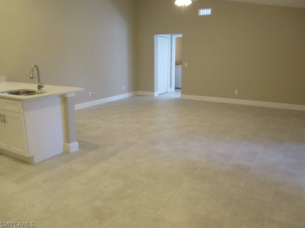 4228 Santa Barbara Blvd, Cape Coral, FL 33914