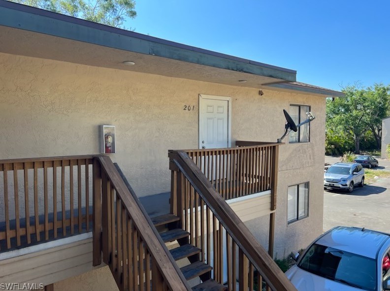824 Alderman St #201, Fort Myers, FL 33916