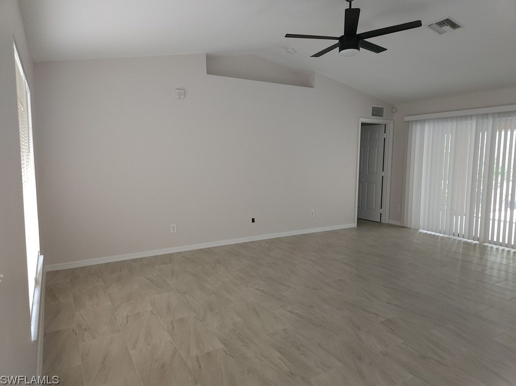 3305 34th St Sw, Lehigh Acres, FL 33976