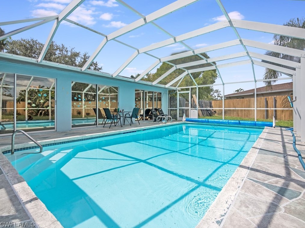2455 Kent Ave, Fort Myers, FL 33907-5807