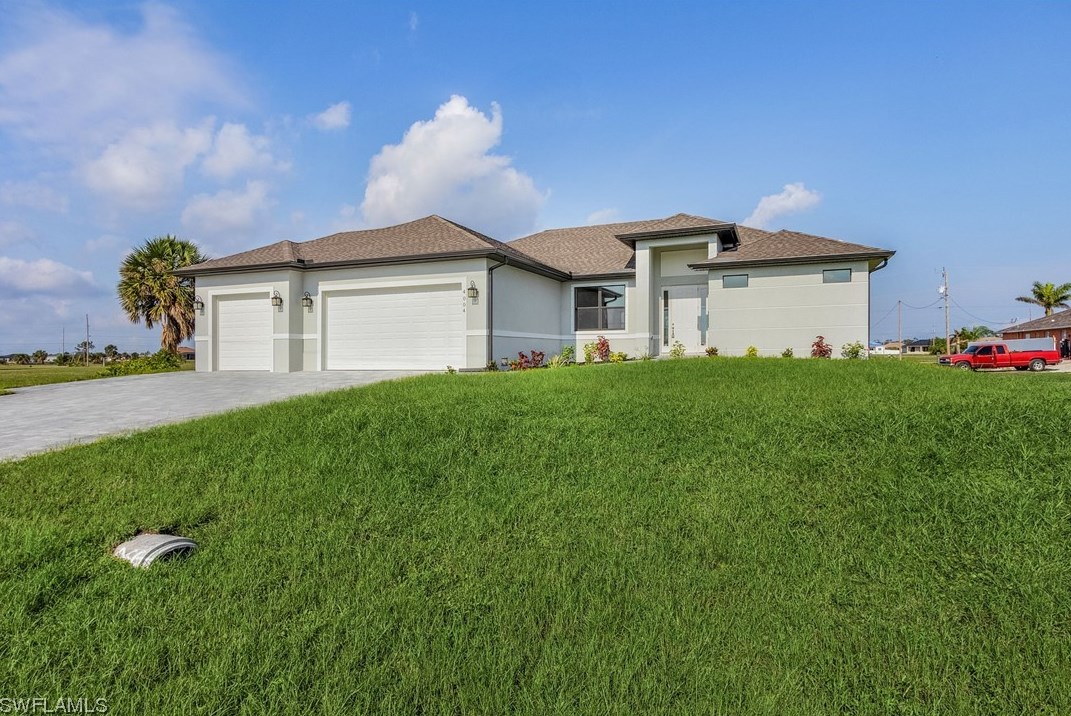 3904 33rd Pl, Cape Coral, FL 33993-7407
