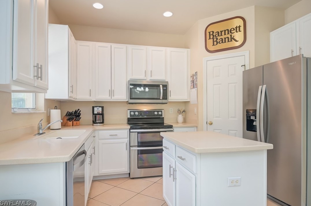 15453 Briarcrest Cir, Fort Myers FL 33912-6322 exterior